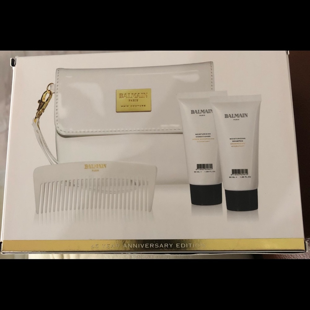 Balmain Limited edition Cosmetic Bag Spring/Summer 2019